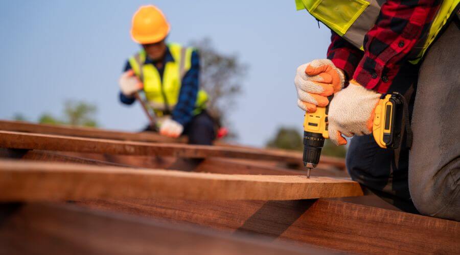 Professional gutter cleaning in Duck Creek Village, UT